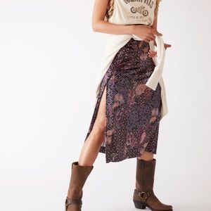 NWOT Free People Romano velvet skirt